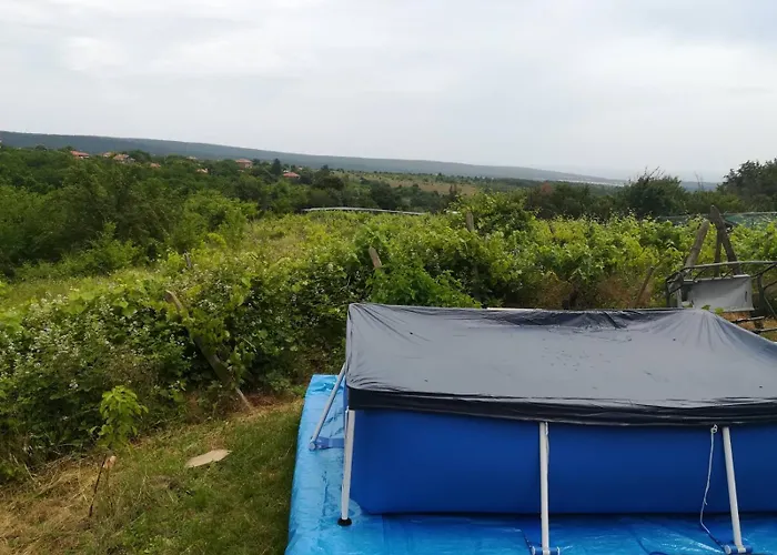 Holiday home къща виктория Banya (Burgas)