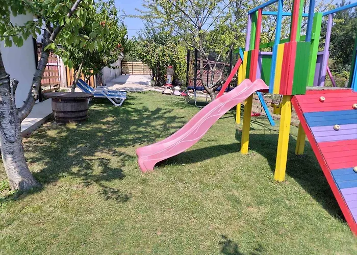 къща виктория * Banya (Burgas)