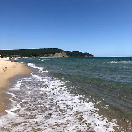 Holiday home къща виктория